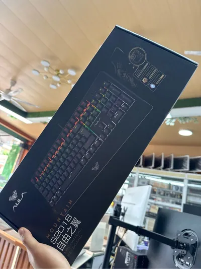 Bàn Phím Cơ Gaming Aula Moutain S2018