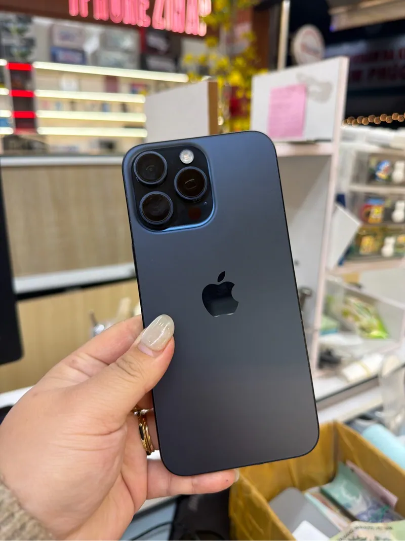 iPhone 15 Pro Max - Blue Titanium - 256GB - KA