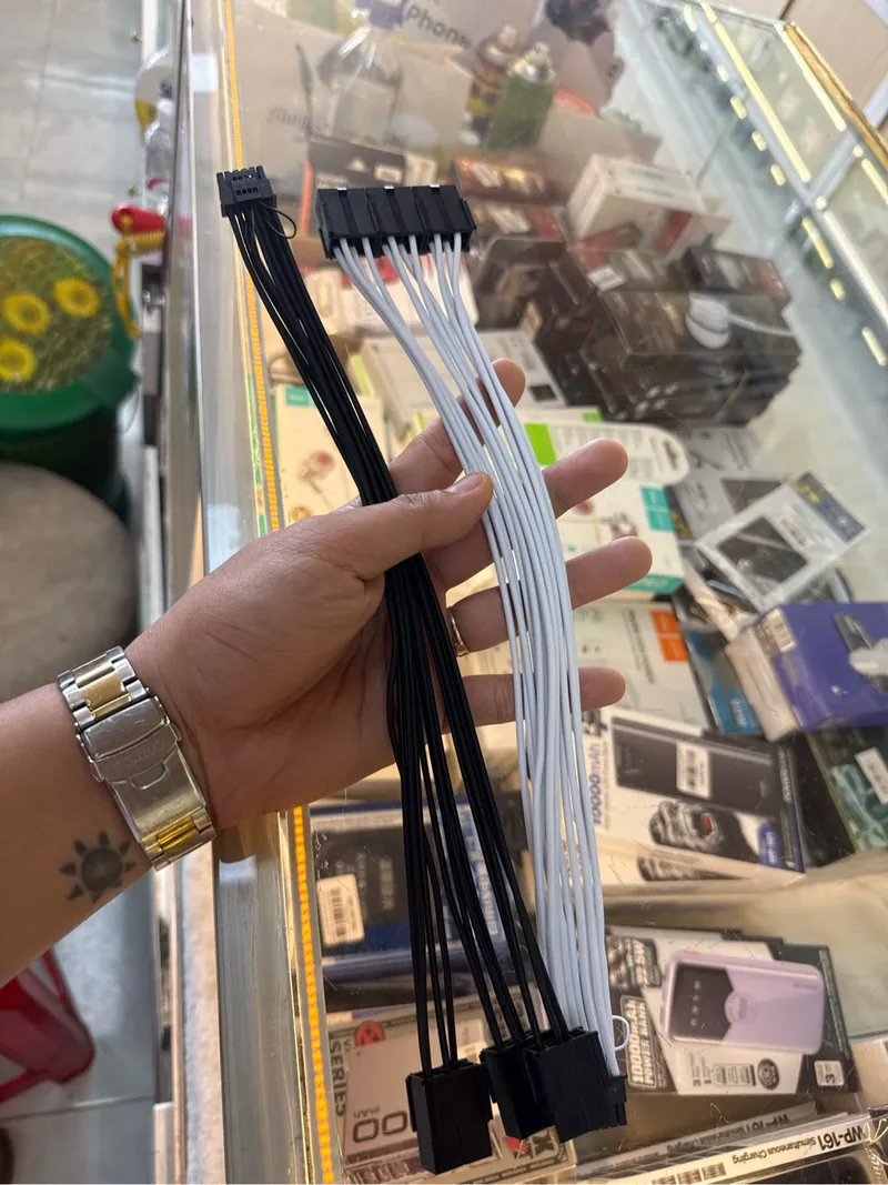 Cáp Chuyển Nguồn Phụ VGA 3*8 Pin Sang 12+4 Pin
